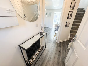 Photo 8- click for photo gallery